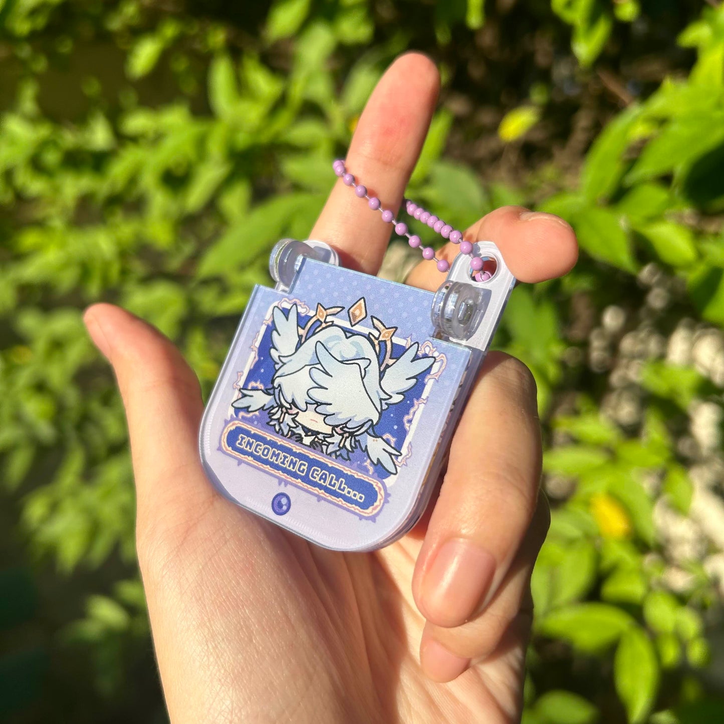 H:SR Sunday flipphone keychain